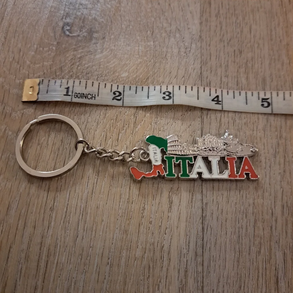 ITALIA Green White Red Silver Metal Keychain
